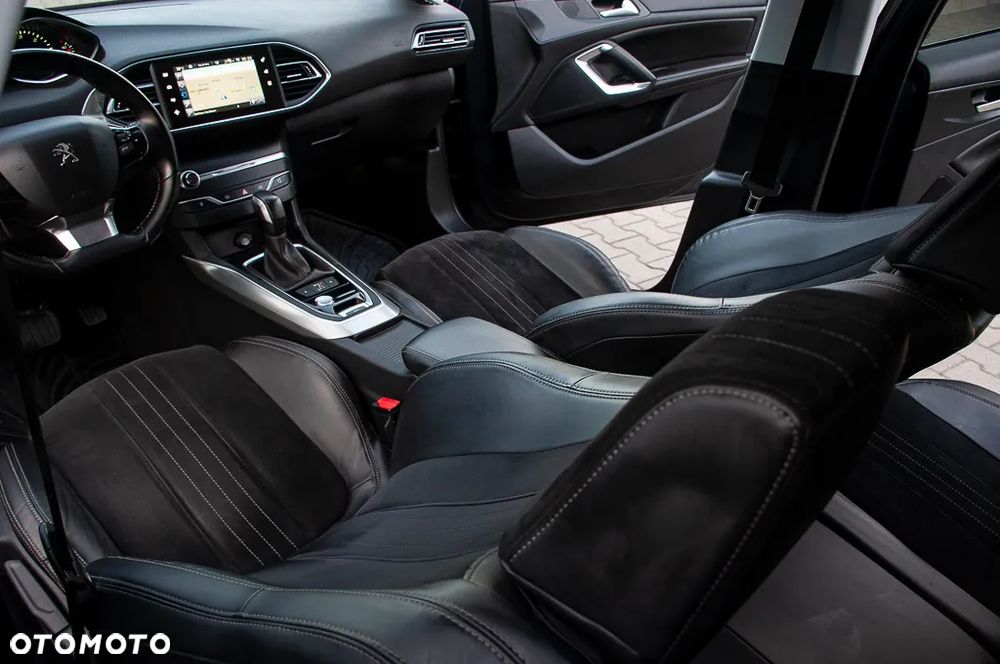 Peugeot 308 BlueHDi FAP 150 EAT6 Stop & Start Allure - 27