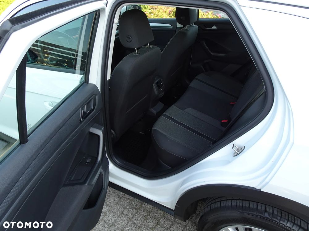 Volkswagen T-Roc 1.5 TSI Life - 17