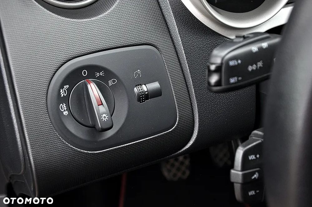 Seat Ibiza 1.6 16V Sport Edition - 23