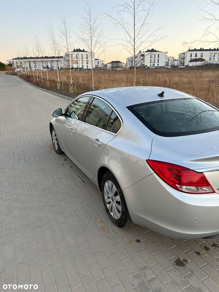 Opel Insignia 1.8 - 7