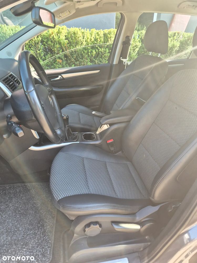 Mercedes-Benz Klasa A 170 Avantgarde - 12