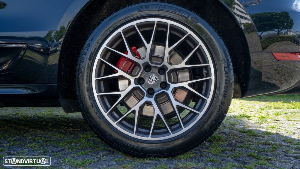 Porsche Macan Turbo Performance Package - 9