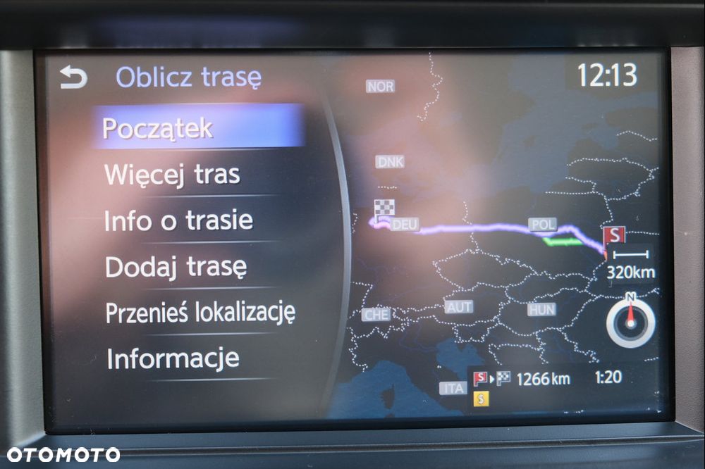 Infiniti Q30 - 30