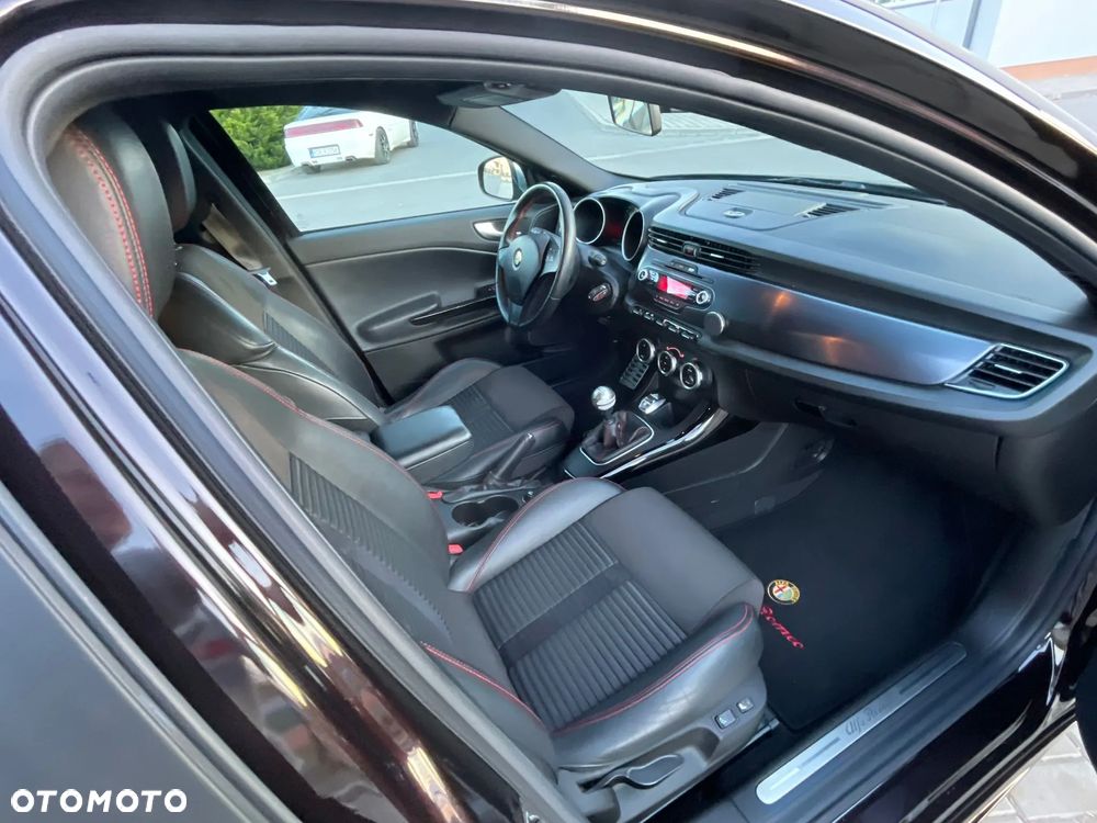 Alfa Romeo Giulietta 1.4 TB 16V Multiair Collezione - 12