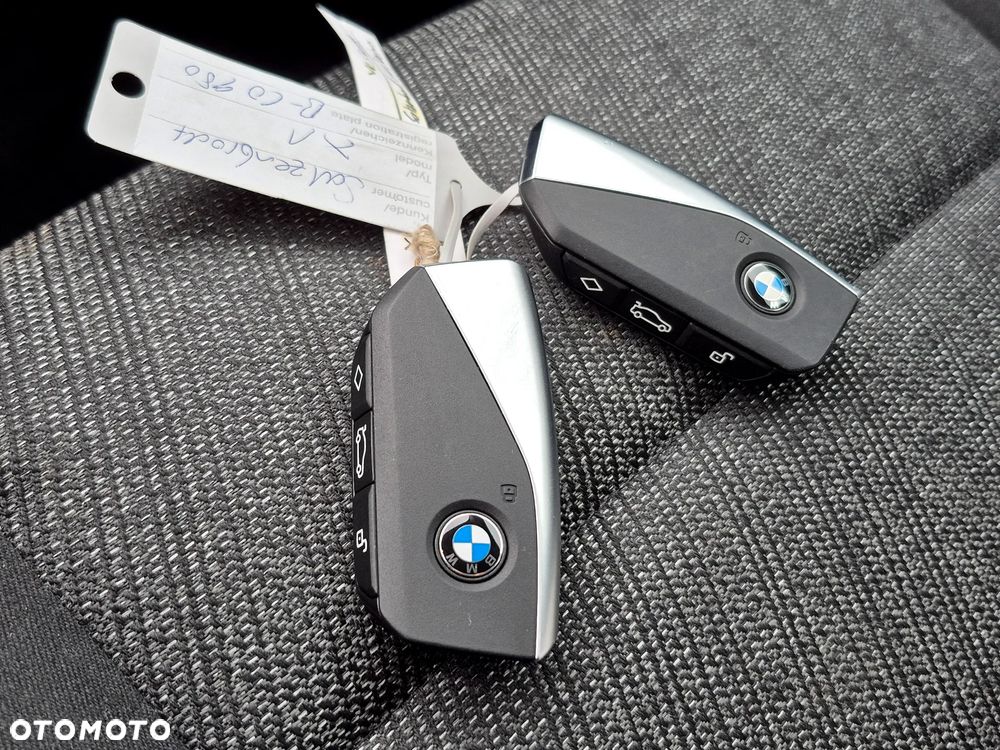 BMW X1 sDrive18d - 21