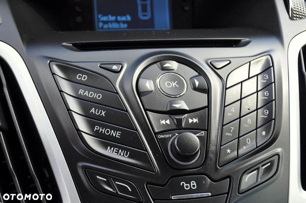 Ford Focus 1.6 EcoBoost Titanium - 32