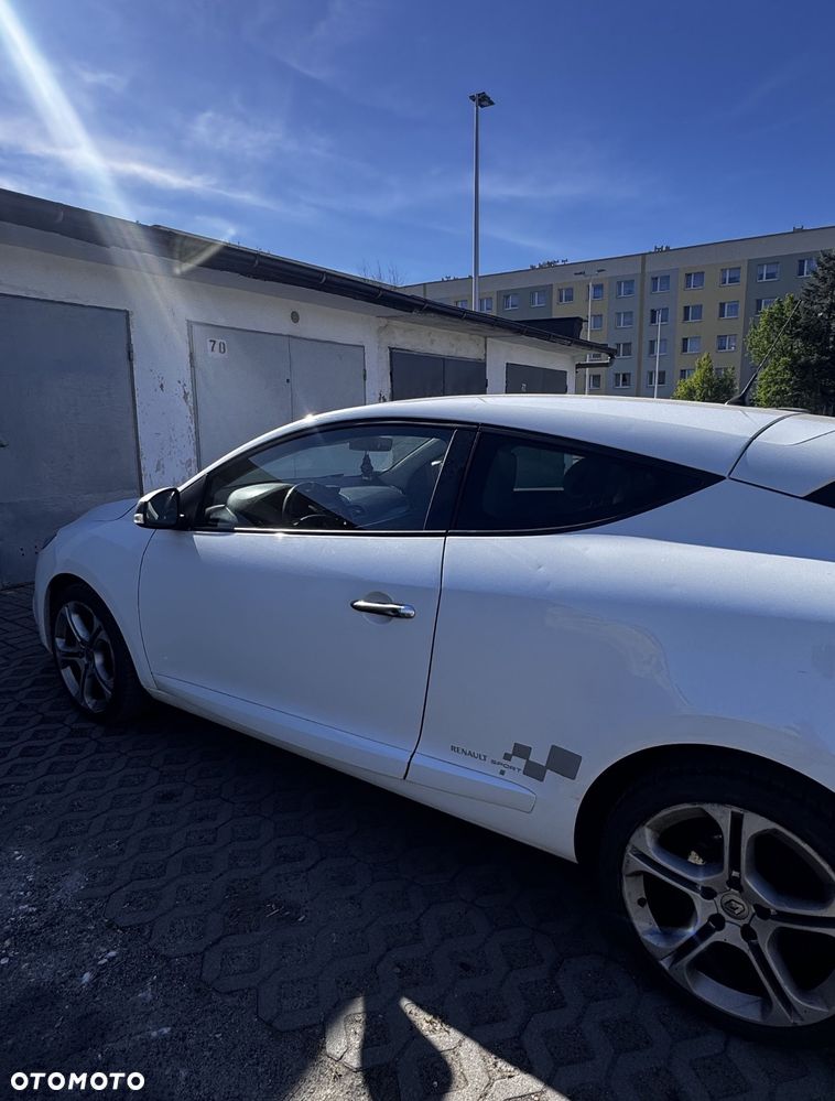 Renault Megane 2.0 dCi GT Robert Kubica - 4