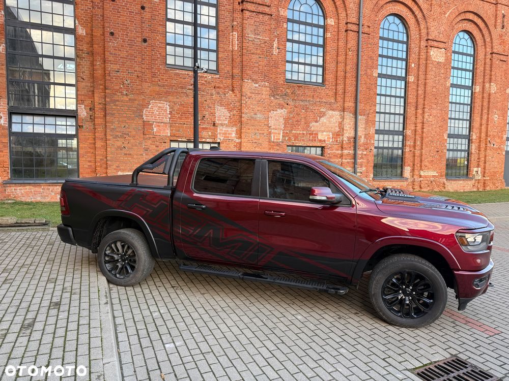 RAM 1500 Crew Cab Laramie - 5