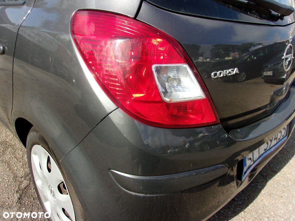 Opel Corsa - 12