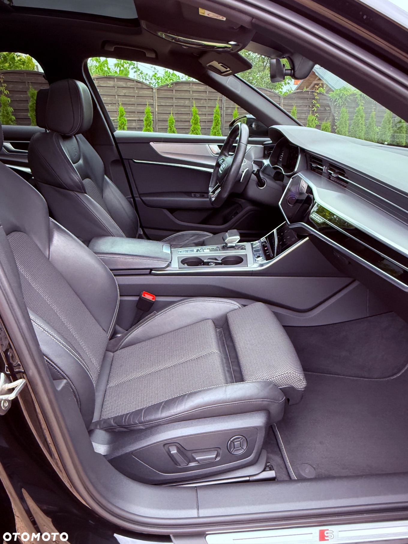 Audi A6 - 12