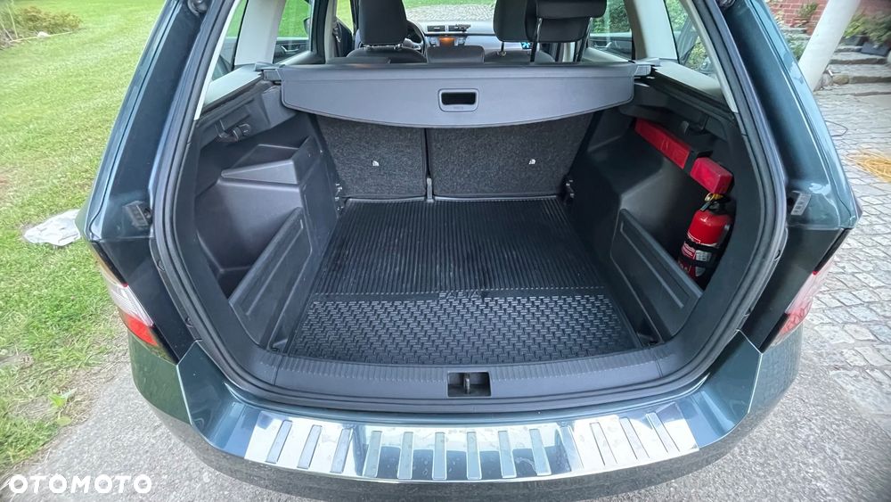 Skoda Fabia 1.0 TSI Style Color - 15