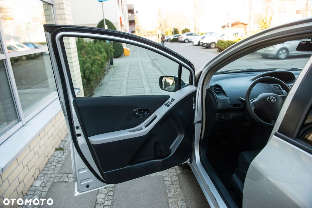 Toyota Yaris 1.0 VVT-i Comfort - 14