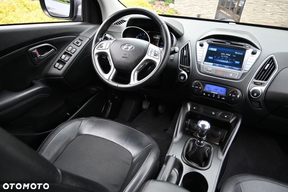Hyundai ix35 1.6 GDI Premium 2WD - 18
