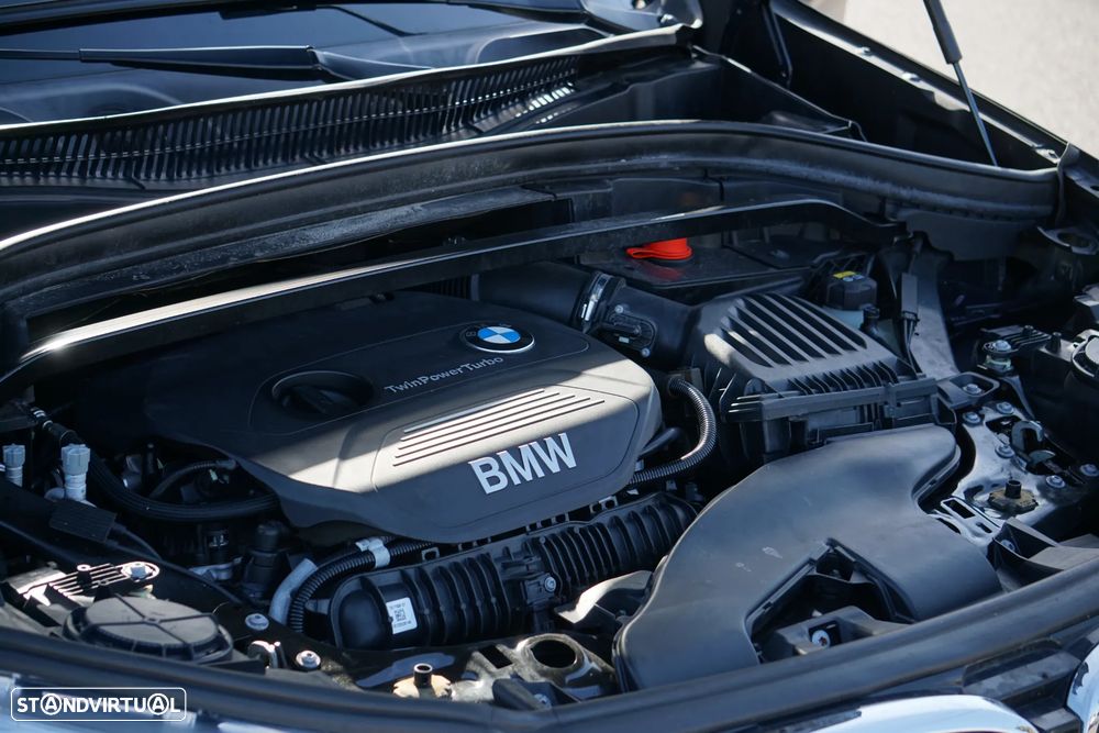 BMW X1 20 i sDrive - 18