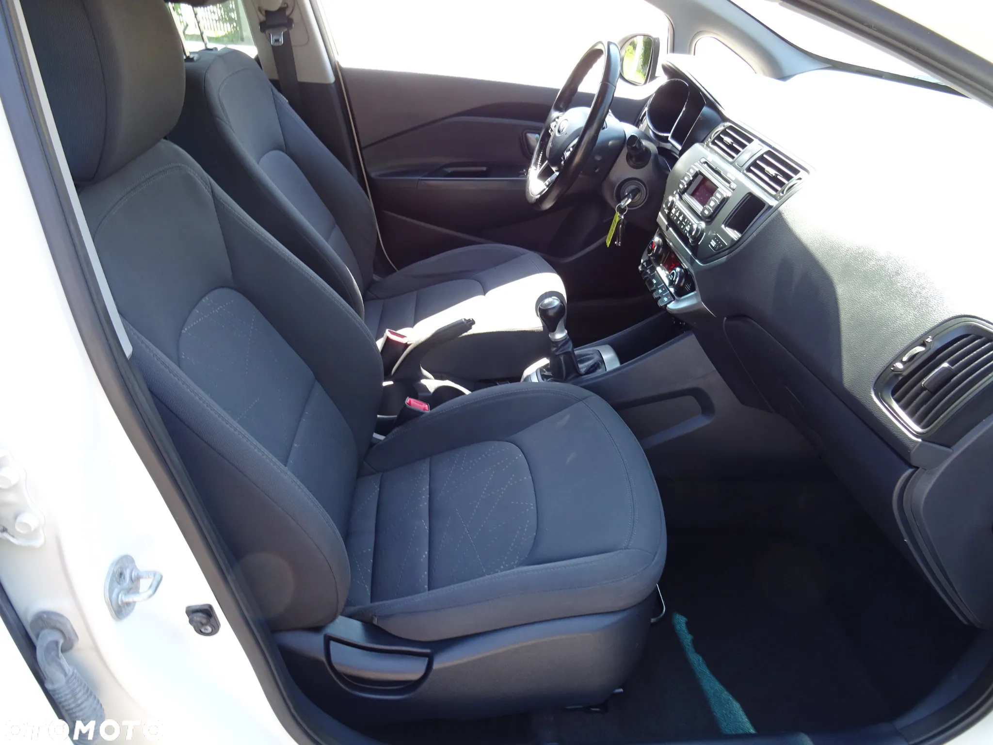 Kia Rio 1.2 Dream-Team Edition - 18