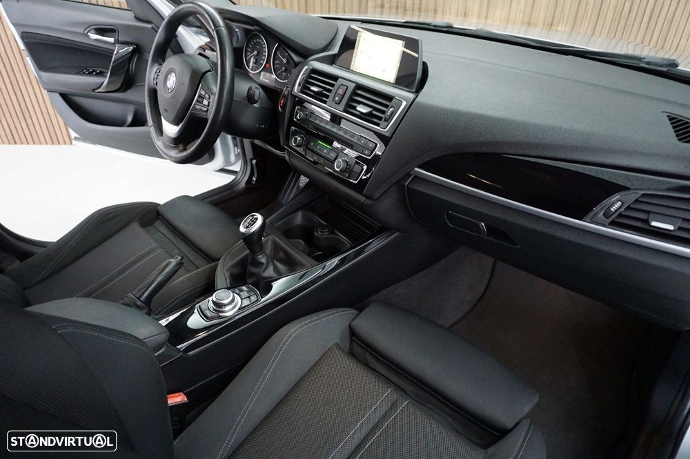 BMW 116 d Line Sport - 10