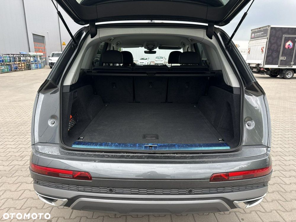 Audi Q7 - 17
