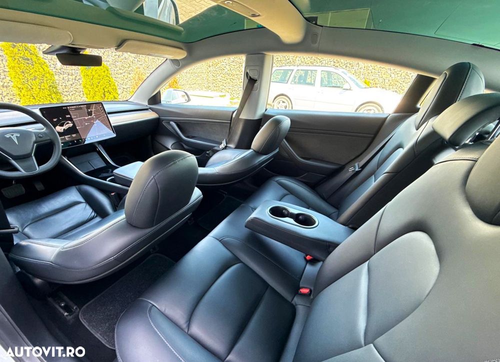 Tesla Model 3 Standard Reichweite Plus Hinterradantrieb - 21