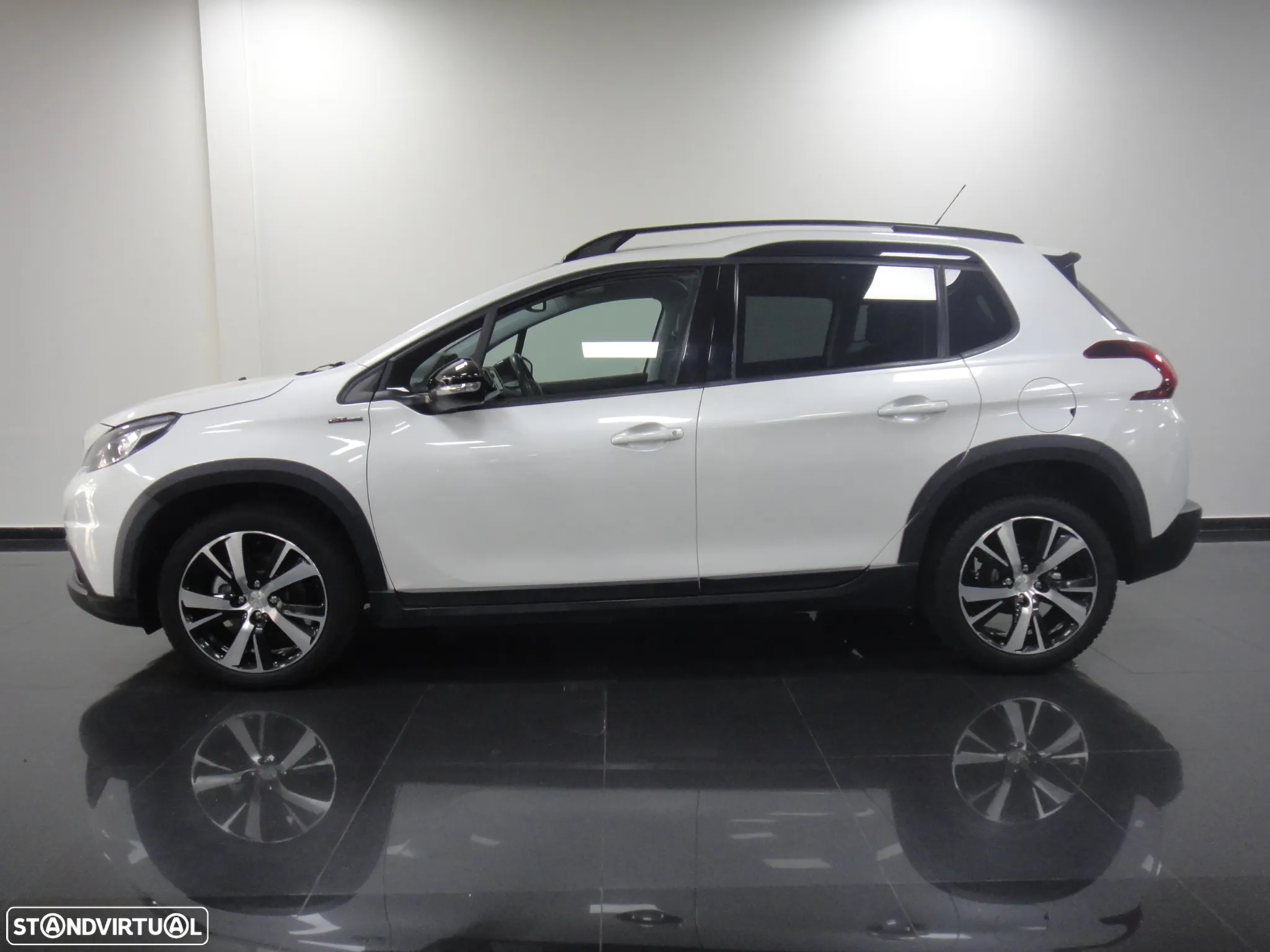 Peugeot 2008 1.2 PureTech GT Line EAT6 - 5