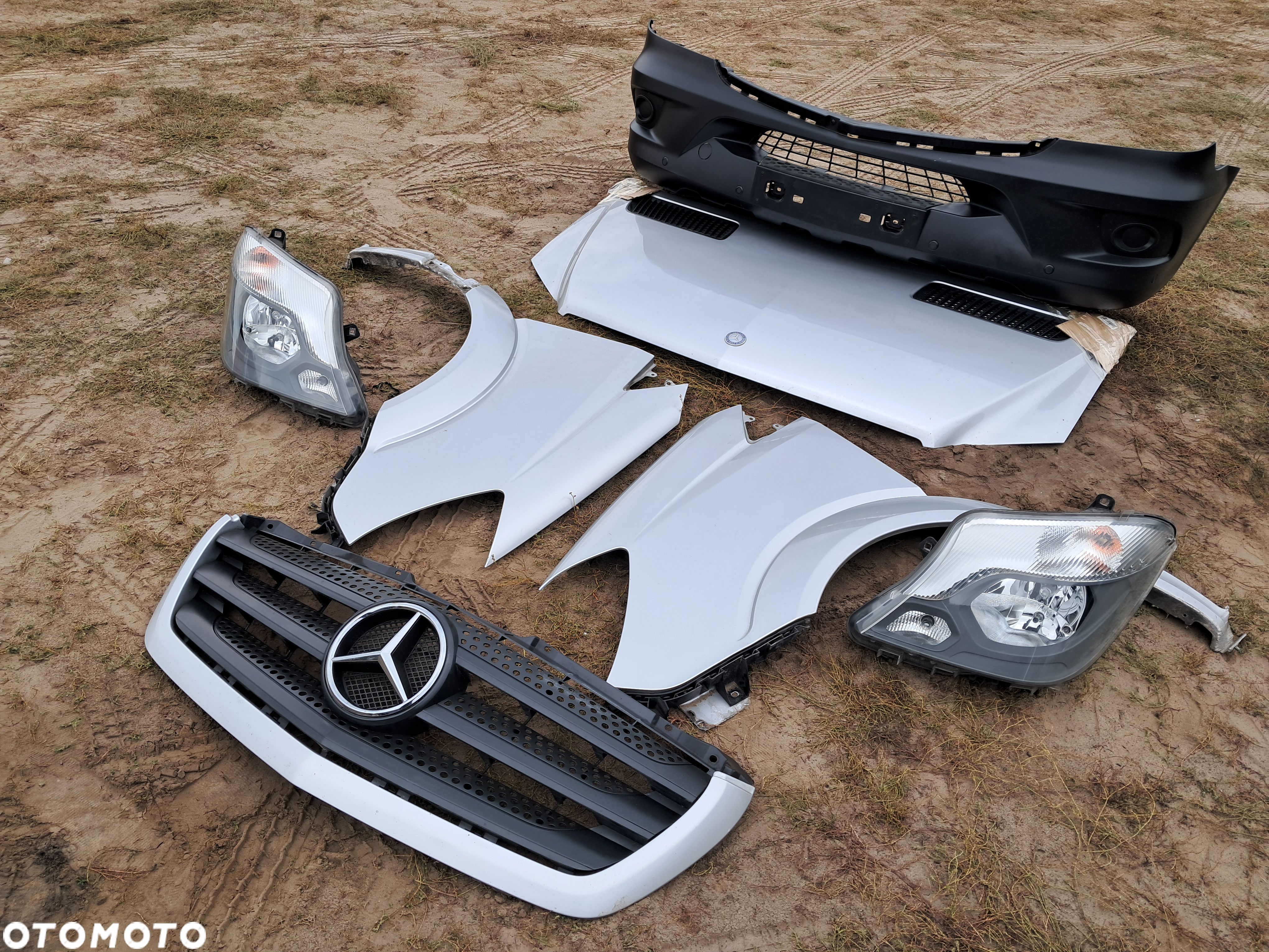 Mercedes Sprinter 906 LIFT Kompletny Przód Maska Błotniki Zderzaka Lampy Wzmocnienie Belka Chłodnice itp. - 1