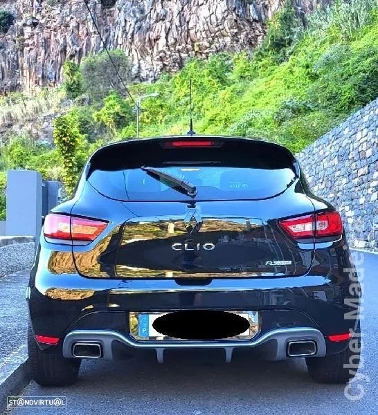 Renault Clio 1.6 Turbo R.S. EDC Sport - 3