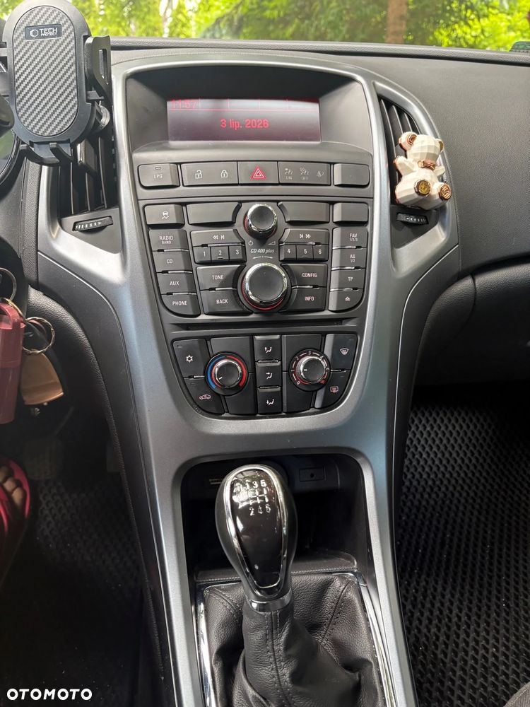 Opel Astra 1.4 T Sport EU6 - 18
