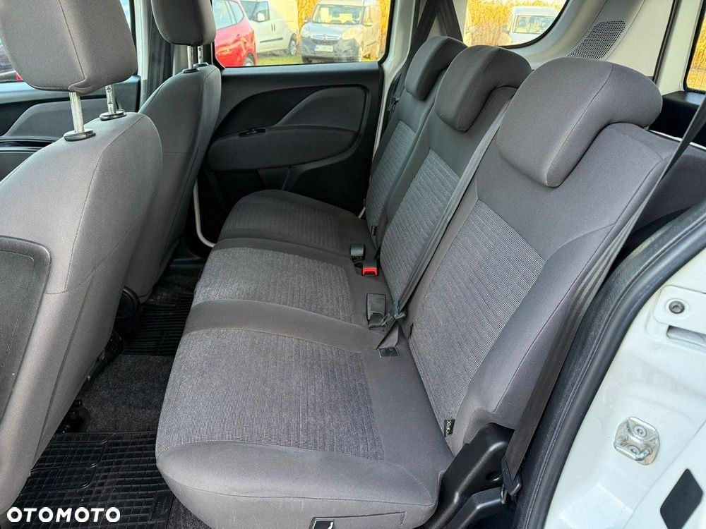 Fiat Doblo 1.4 T-Jet 16V Dynamic - 12