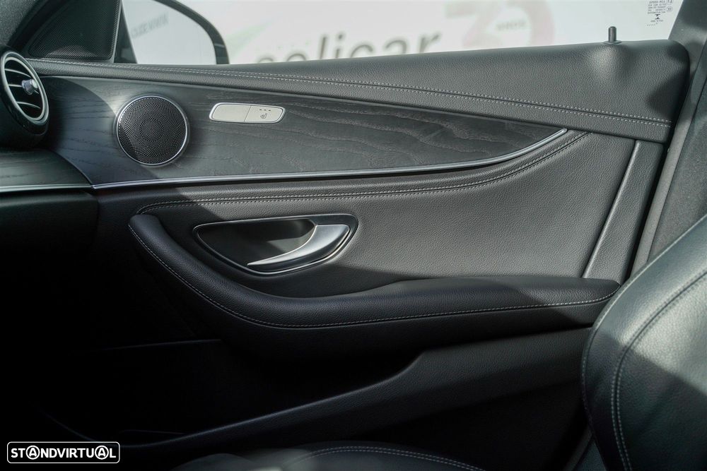 Mercedes-Benz E 300 de AMG Line - 31