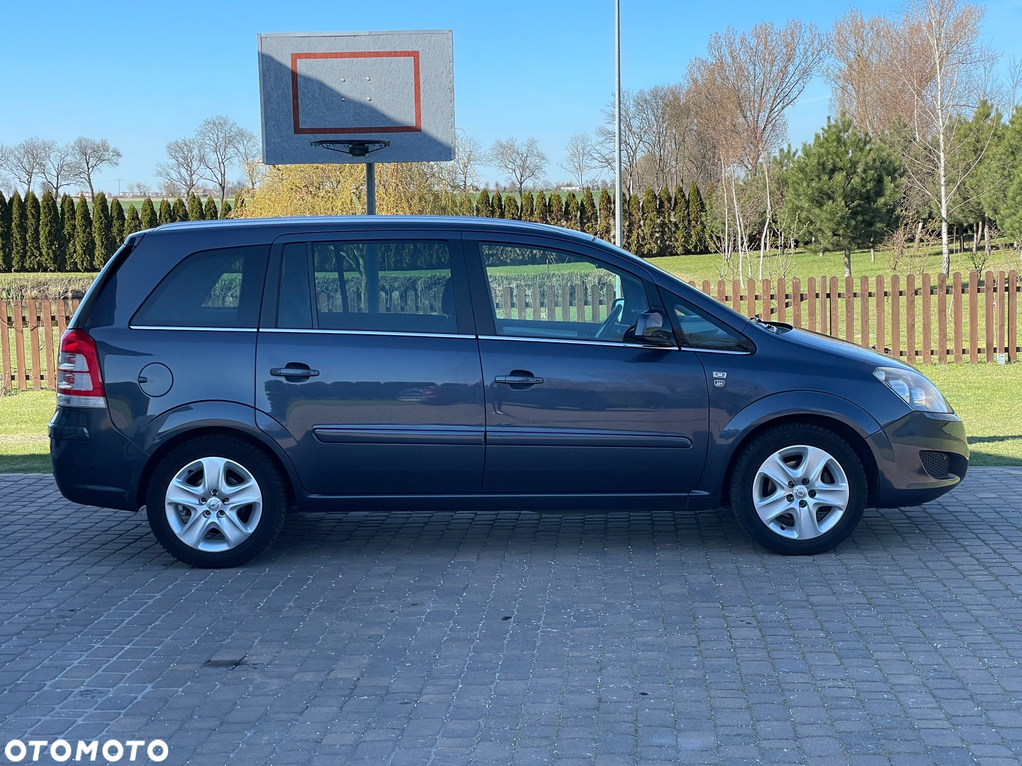 Opel Zafira 1.6 ECOFLEX Edition 111 Jahre - 11
