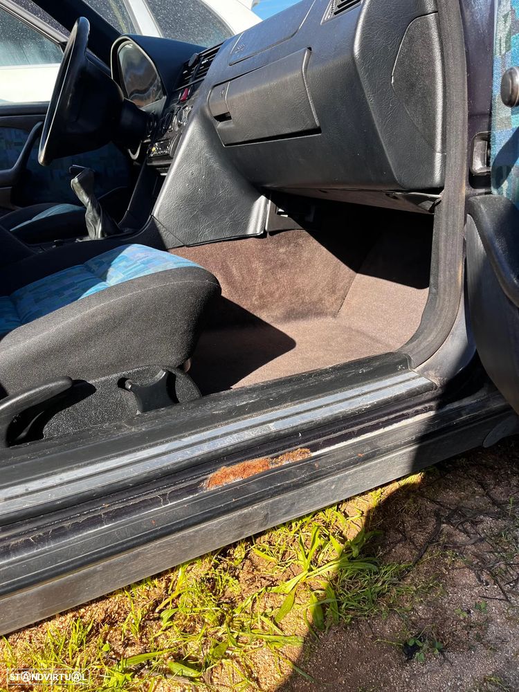 Mercedes-Benz C 220 D Esprit - 13