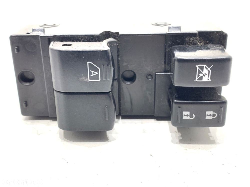 PRZEŁĄCZNIK SZYB - 89.00 PLN - NISSAN MICRA IV (K13K) 2010 - 2022 1.2 59 kW [80 KM] benzyna 2010 - - 1