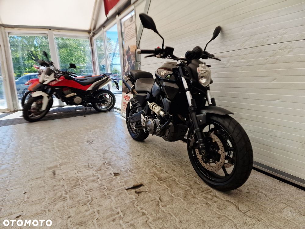 Yamaha MT - 23