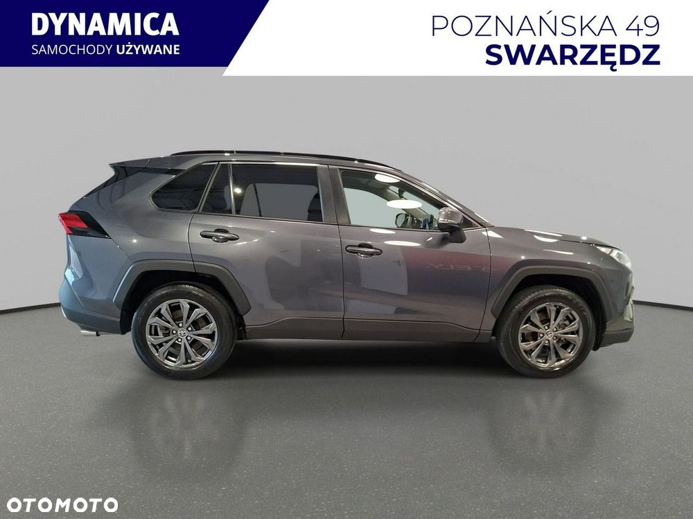 Toyota RAV4 - 9