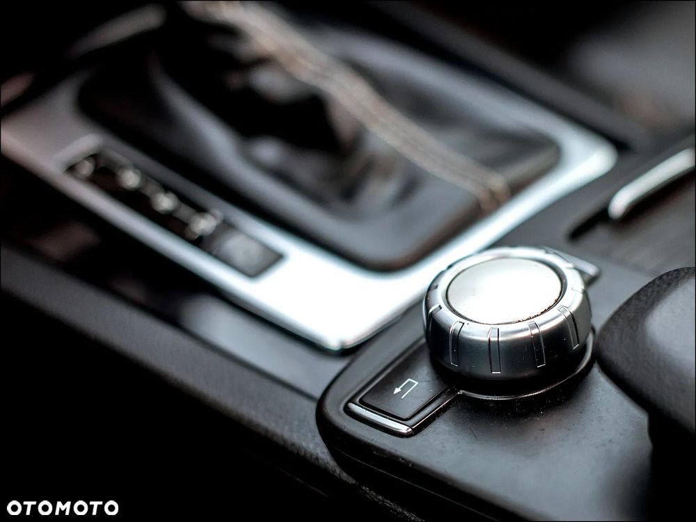 Mercedes-Benz Klasa C - 31