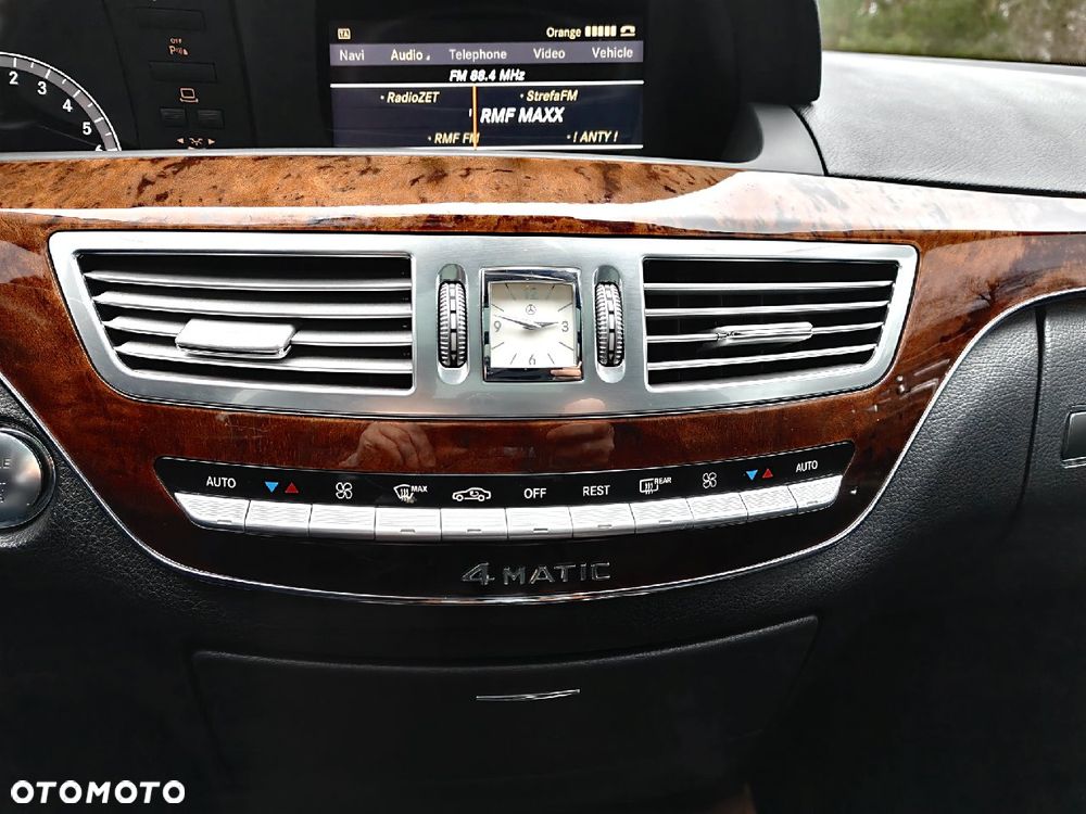 Mercedes-Benz Klasa S 500 L 4Matic 7G-TRONIC - 27