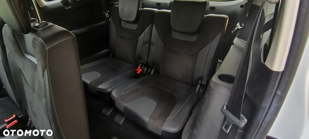 Ford S-Max 2.0 TDCi Titanium - 10
