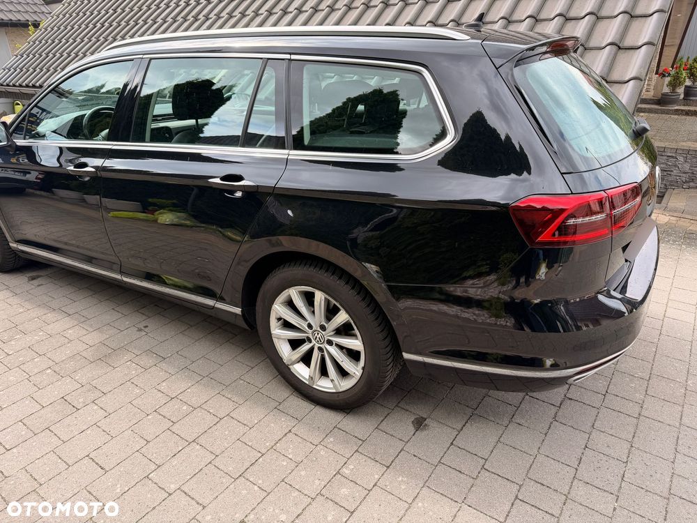 Volkswagen Passat 2.0 TDI SCR 4Mot DSG Highline - 10