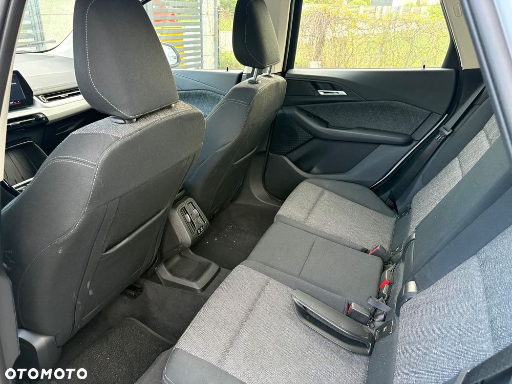 BMW Seria 2 218i - 13