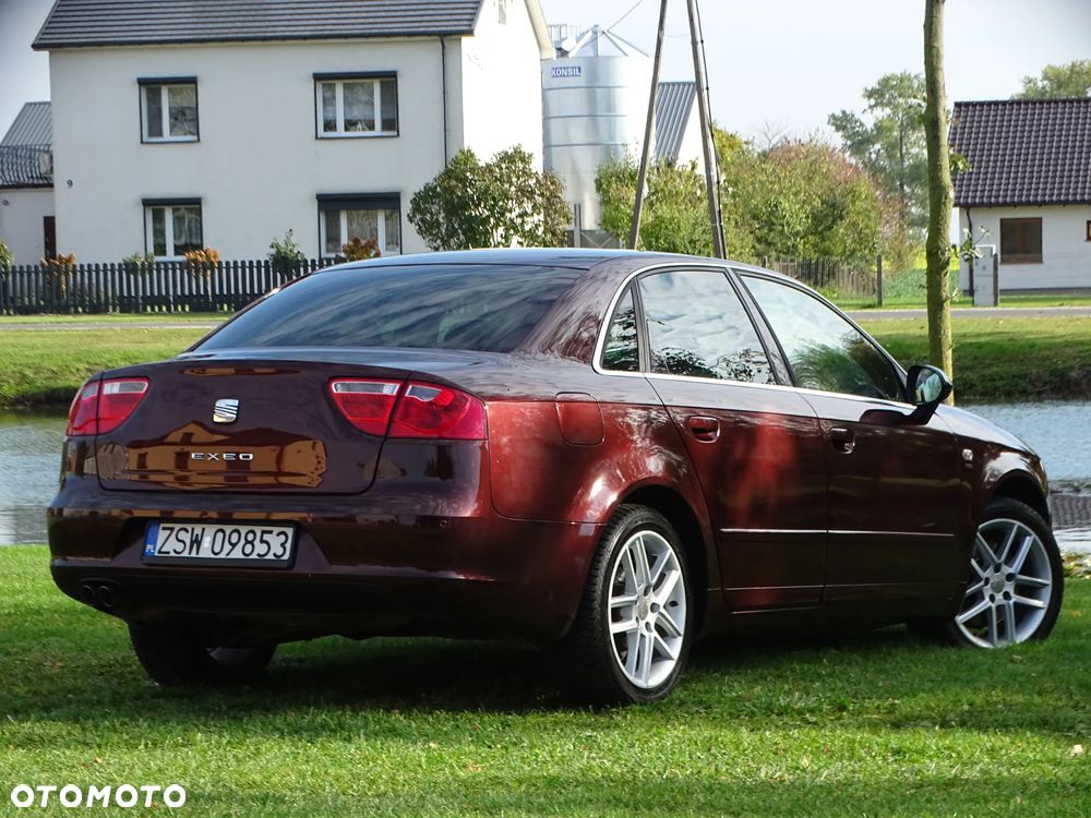 Seat Exeo 2.0 TDI DPF Sport - 8