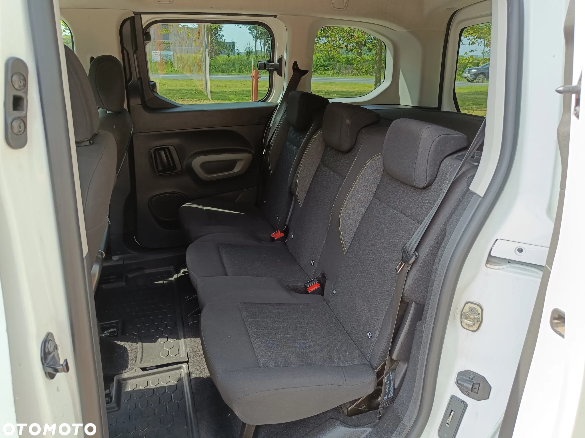 Peugeot Rifter BlueHDI 130 L1 Active Pack - 17