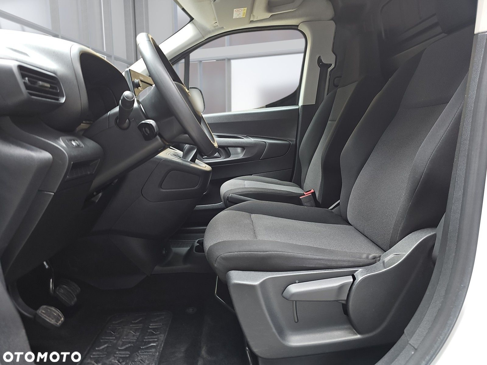 Toyota ProAce 2.3T 1.5 D-4D 75KM std Furgon Active - 15