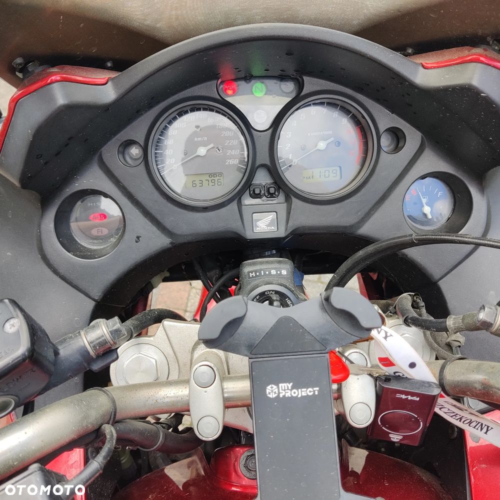 Honda CBF - 7