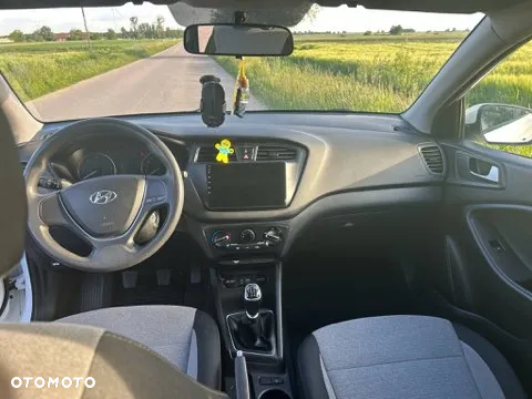 Hyundai i20 1.1 CRDi BlueDrive Fresh - 6