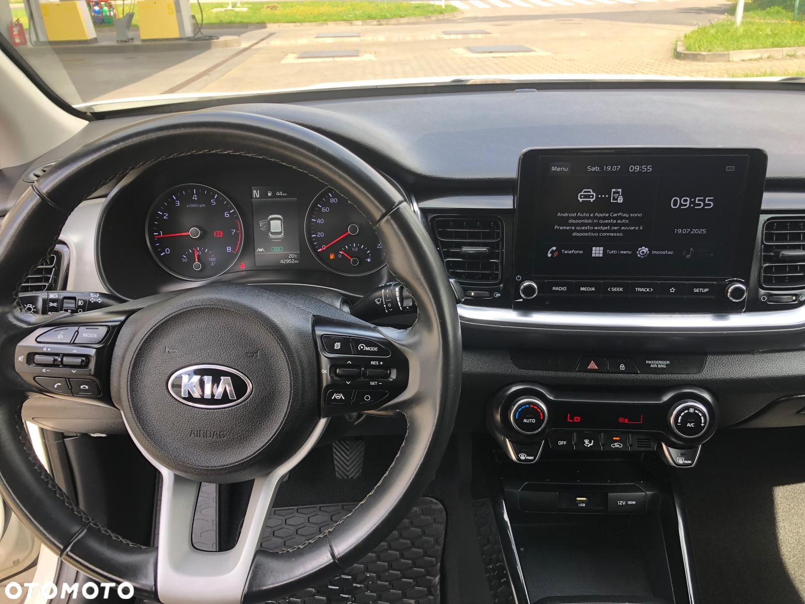 Kia Stonic 1.0 T-GDI 100 OPF Dream-Team Edition - 4