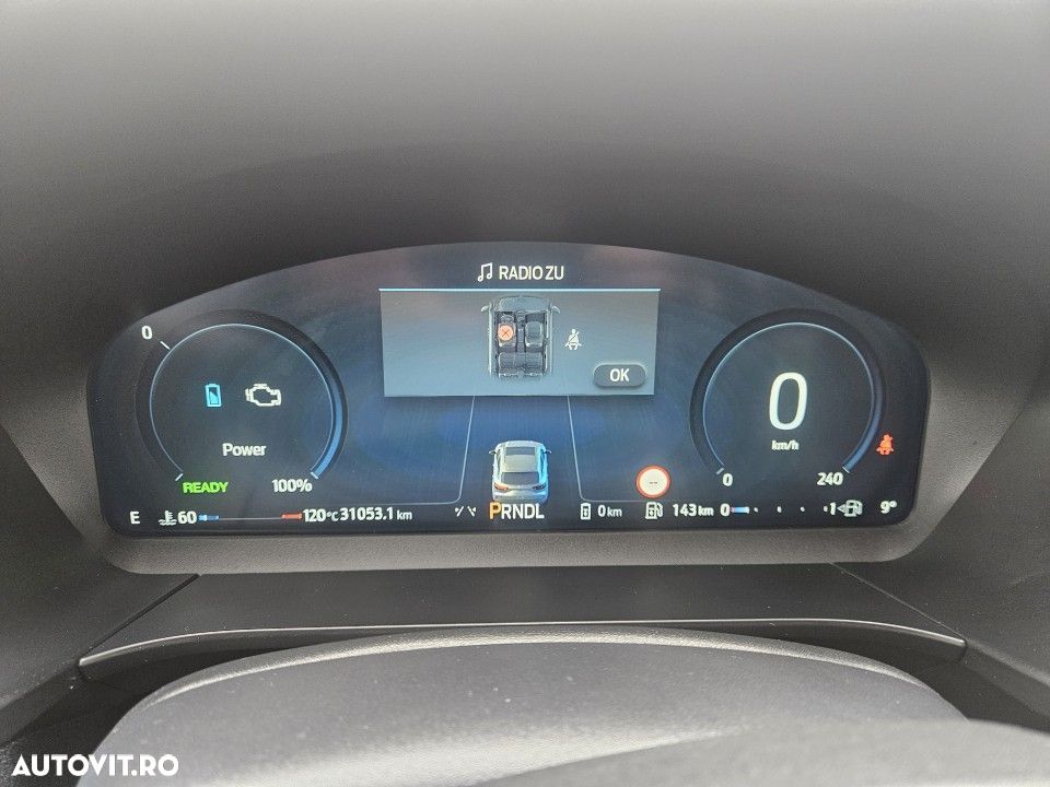 Ford Kuga - 13