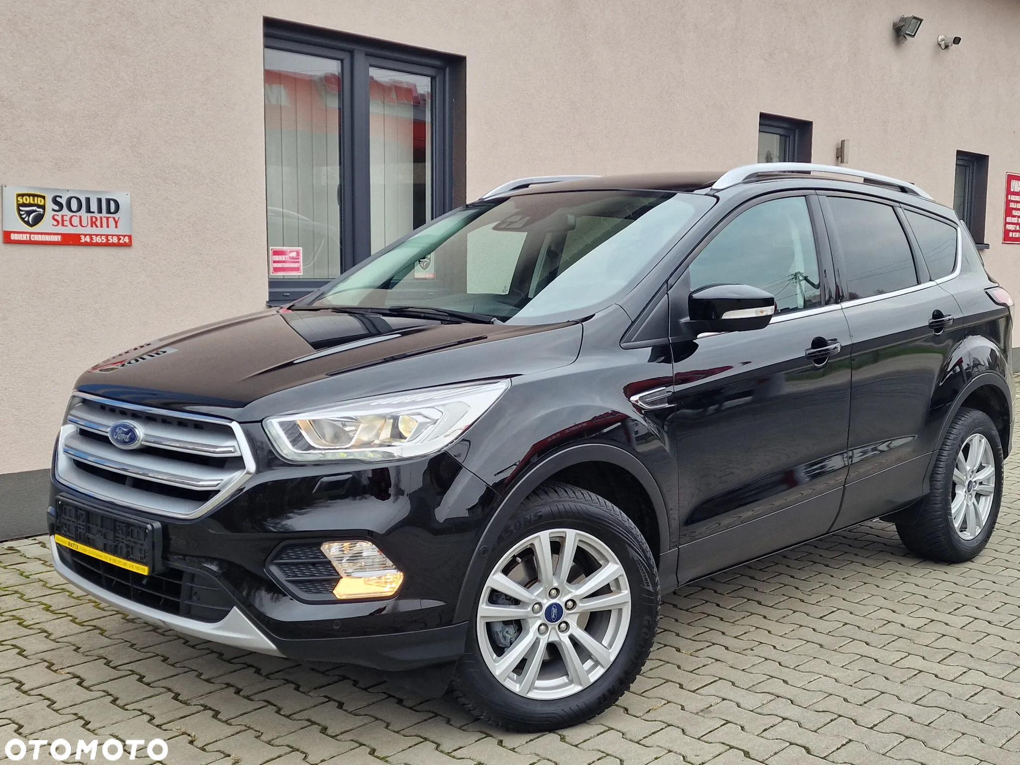 Ford Kuga 1.5 EcoBoost 2x4 Cool & Connect - 2