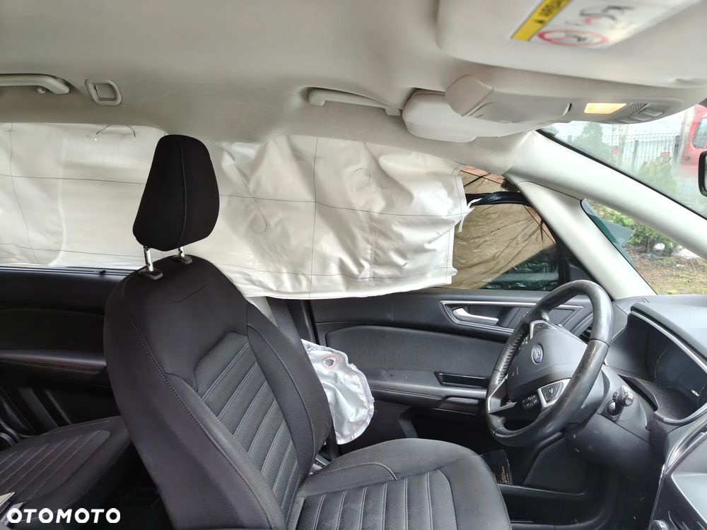 Ford Galaxy 1.5 EcoBoost Titanium - 37