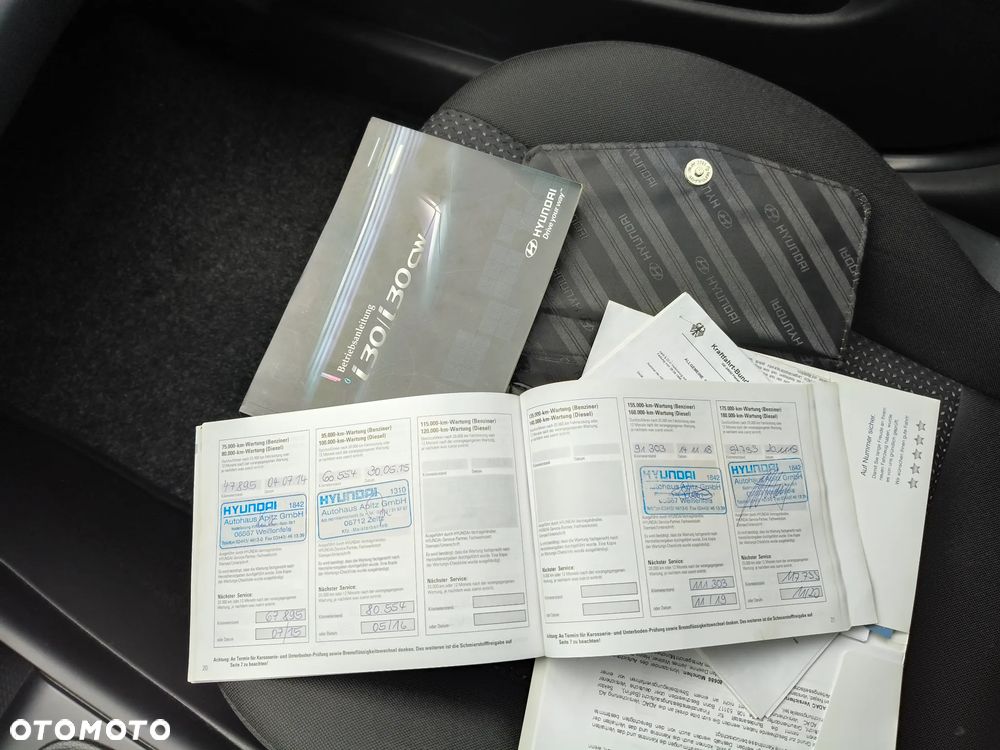 Hyundai i30 1.4 FIFA WM Edition - 21