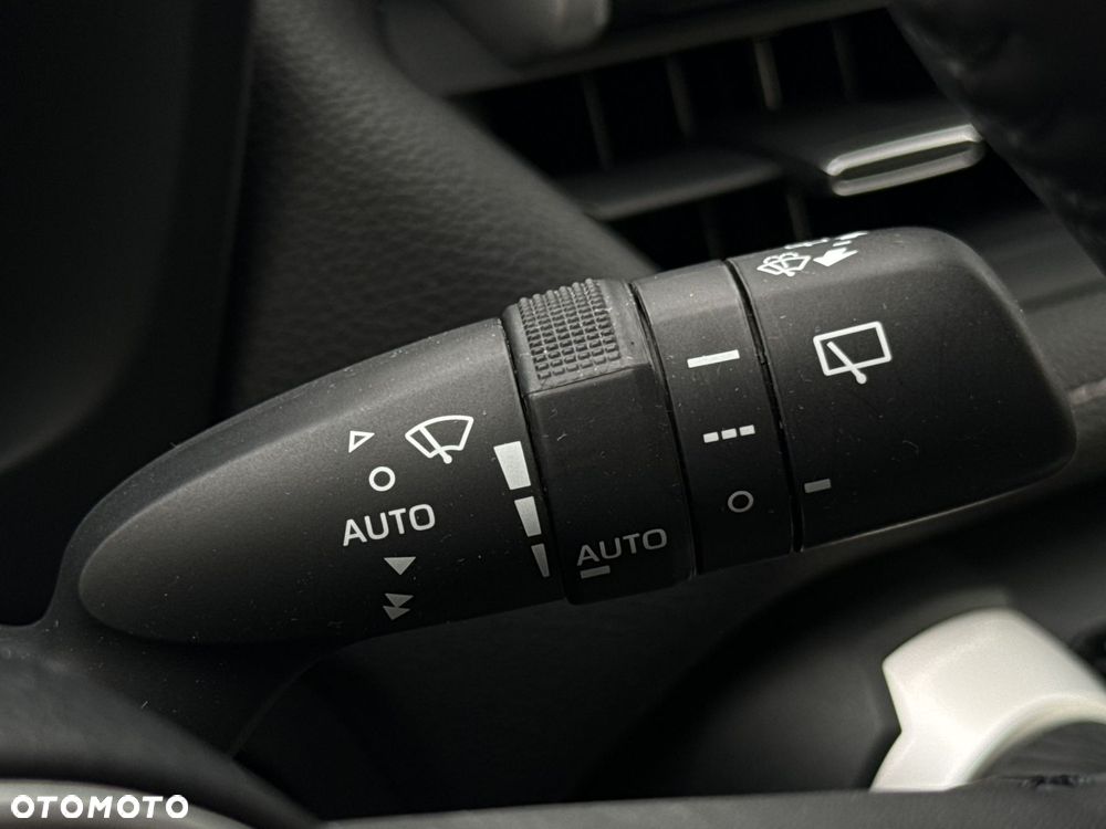 Toyota RAV4 - 22