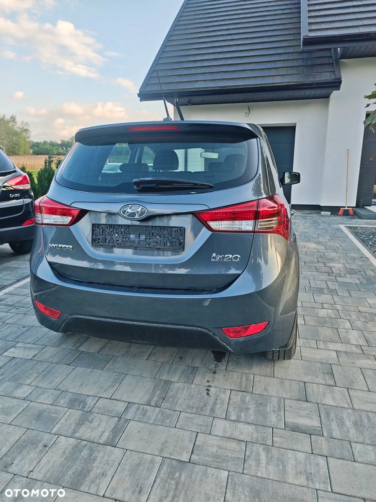 Hyundai ix20 1.6 Comfort - 11